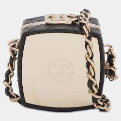 Pre Owned Chanel Black Quilted Lambskin Make-Up Box Clutch With Chain