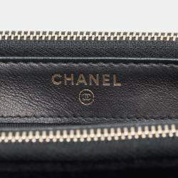 Pre Owned Chanel Black Velour Pearl Embellished Double Zip Clutch with Chain
