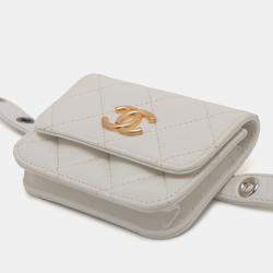 Pre Owned Chanel White Quilted Lamsbskin Punk Essentials Chain Flap Belt Bag