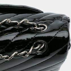 Pre Owned Chanel Black Jumbo Classic Chevron Patent Single Flap