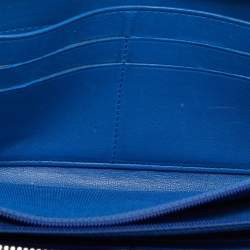 Pre Owned Chanel Blue Quilted Leather CC Zip Around Wallet