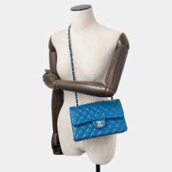 Pre Owned Chanel Matelasse Double Flap Chain shoulder Blue Caviar Leather Size 23