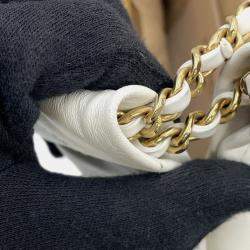 Pre Owned Chanel Chanel22 Mini Shoulder Bag White Shiny Calf Leather