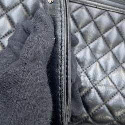 Pre Owned Chanel Boy Chanel Matelasse Shoulder Bag Black Leather