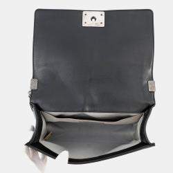 Pre Owned Chanel Boy Chanel Matelasse Shoulder Bag Black Leather