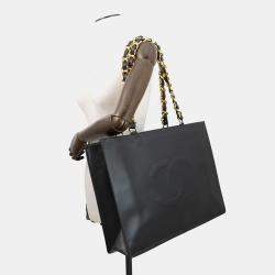 Pre Owned Chanel Cc Logo Chain Tote Black Lambskin