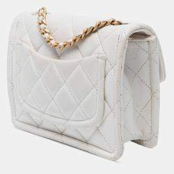 Pre Owned Chanel White Mini Quilted Caviar Sweet Classic Flap