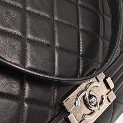 Pre Owned Chanel Black Lambskin Antik Boy Flap Handbag