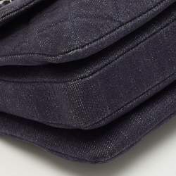 Pre Owned Chanel Navy Blue Quilted Denim Small Trendy CC Top Handle Bag
