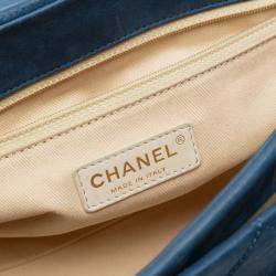Pre Owned Chanel Blue Large Iridescent Calfskin Chic Quilt Flap
