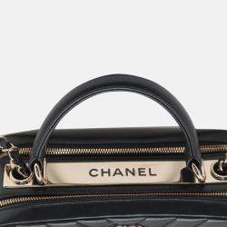 Pre Owned Chanel Black Medium Chevron Lambskin Trendy CC Bowling Bag
