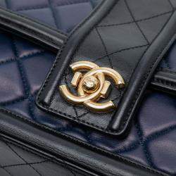 Pre Owned Chanel Blue Medium Bicolor Quilted Lambskin Elegant CC Flap