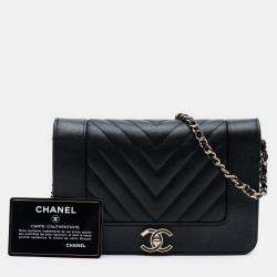 Pre Owned Chanel Black Chevron Sheepskin Mademoiselle Vintage Wallet on Chain