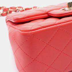 Pre Owned Chanel Mini Matelasse Shoulder Bag Leather Red