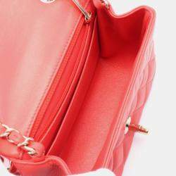Pre Owned Chanel Mini Matelasse Shoulder Bag Leather Red