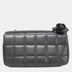 Pre Owned Chanel Black Lambskin Leather Shoulder Bag