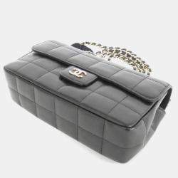 Pre Owned Chanel Black Lambskin Leather Shoulder Bag