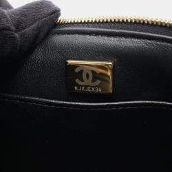 Pre Owned Chanel Matelasse Shoulder Bag In Grained Calfskin Leather Black