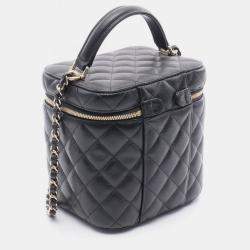 Pre Owned Chanel Matelasse Shoulder Bag In Grained Calfskin Leather Black