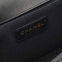Pre Owned Chanel Boy Chanel Matelasse Shoulder Bag Lambskin Leather Black