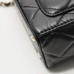 Pre Owned Chanel Matelasse Small Box Shoulder Bag In Lambskin Leather Black