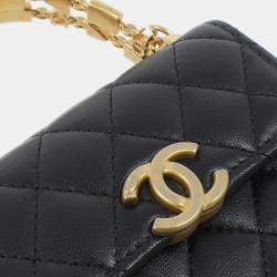 Pre Owned Chanel Chevron V-Stitch Shoulder Bag Leather Navy