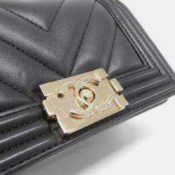 Pre Owned Chanel Boy Shoulder Bag