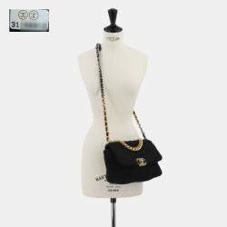Pre Owned Chanel 19 2Way Hand Chain Shoulder Bag Tweed Leather Black