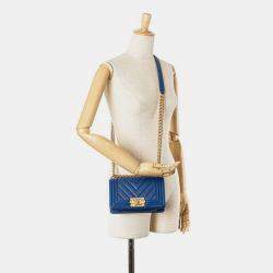 Pre Owned Chanel Boy 20 V Stitch Chain Shoulder Bag Blue Lambskin