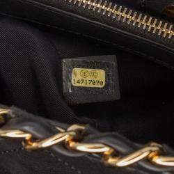 Pre Owned Chanel Black Small Quilted Calfskin Chain Me Tote