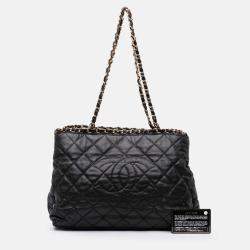Pre Owned Chanel Black Small Quilted Calfskin Chain Me Tote