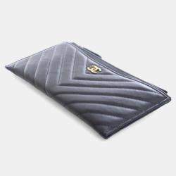 Pre Owned Chanel Lambskin Chevron Quilted Zip Pouch