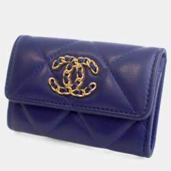 Pre Owned Chanel Lambskin 19 Flap Card Holder