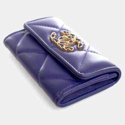 Pre Owned Chanel Lambskin 19 Flap Card Holder