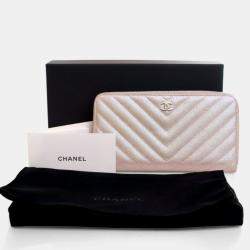 Pre Owned Chanel Caviar CC Long Zip Wallet