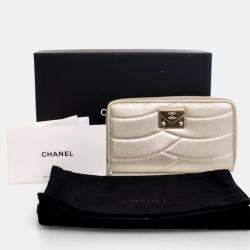 Pre Owned Chanel Lambskin CC Zip Wallet