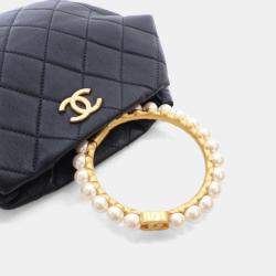 Pre Owned Chanel Black Lambskin Pearl Crown Clutch