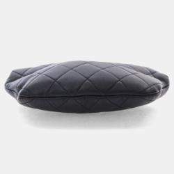 Pre Owned Chanel Black Lambskin Pearl Crown Clutch