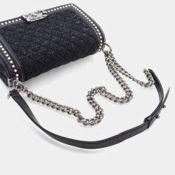 Pre Owned Chanel Medium Tweed Pearl Embellished Boy Bag