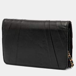Pre Owned Chanel Black Lambskin Pyramid Wallet On Chain