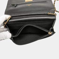 Pre Owned Chanel Black Lambskin Pyramid Wallet On Chain