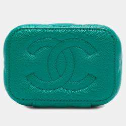 Pre Owned Chanel Green Mini Quilted Caviar CC Sweetheart Vanity Case with Chain