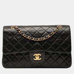 Pre Owned Chanel Black Medium Classic Lambskin Double Flap