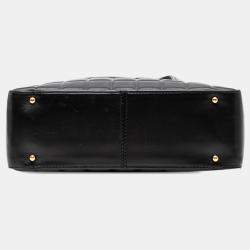 Pre Owned Chanel Black Chocolate Bar Lambskin Shoulder Bag