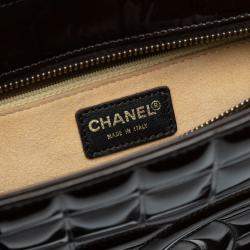 Pre Owned Chanel Brown CC Chocolate Bar Patent Shoulder Bag