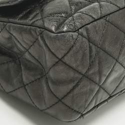 Pre Owned Chanel Black Quilted Aged Leather Classic 227 Reissue 2.55 Flap Bag