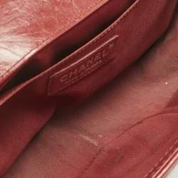 Pre Owned Chanel Red Quilted Leather Medium Chain Around Boy Flap Bag