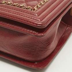 Pre Owned Chanel Red Quilted Leather Medium Chain Around Boy Flap Bag