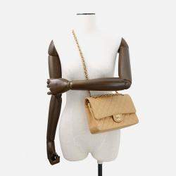 Pre Owned Chanel Matelasse W Flap Chain Shoulder Bag Beige Caviar Leather Size 25