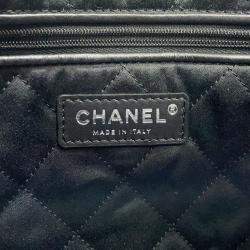 Pre Owned Chanel Chanel22 Handbag Black Shiny Calf Leather Size Small